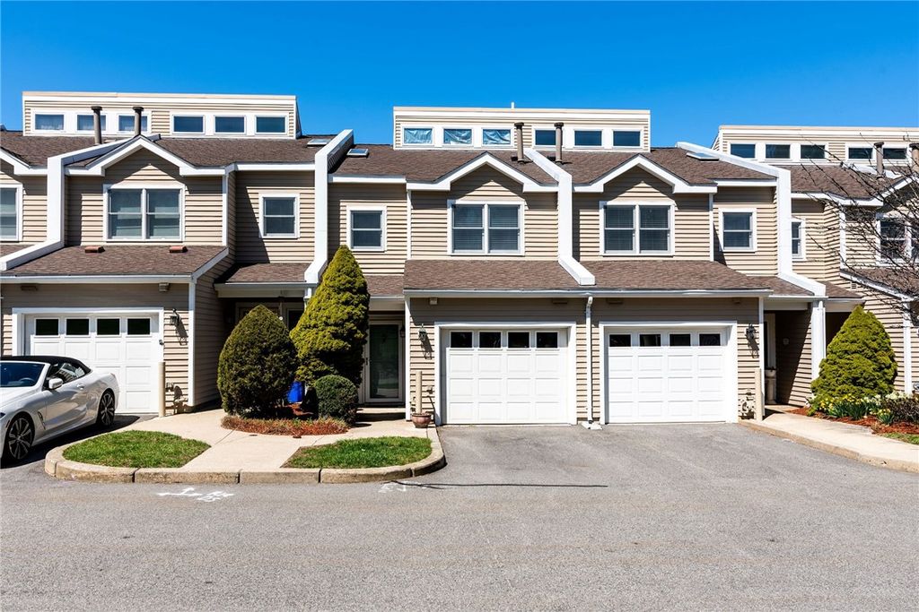 115 Rolling Hill Road F-5, Portsmouth, RI 02871