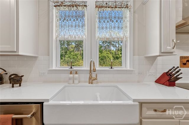 575 Mandeville Drive, Richmond Hill, GA 31324