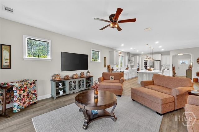 575 Mandeville Drive, Richmond Hill, GA 31324
