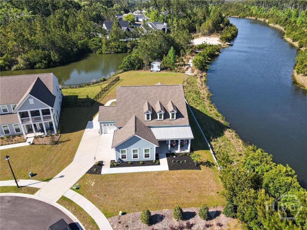 Image 1 of property listing at 575 Mandeville Drive, Richmond Hill, GA 31324