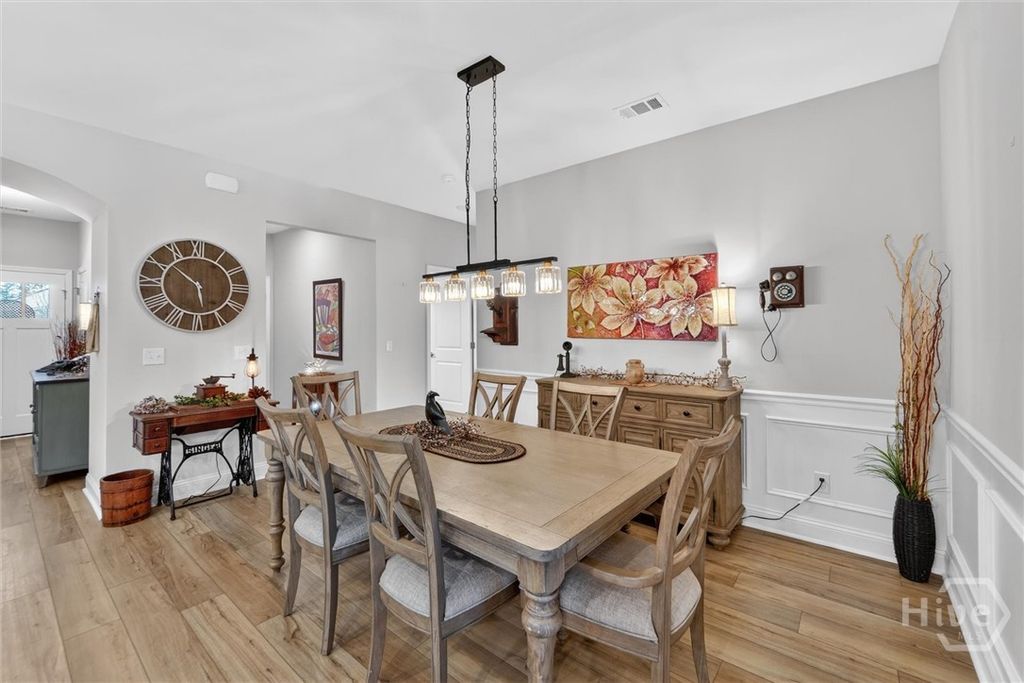 Image 22 of property listing at 575 Mandeville Drive, Richmond Hill, GA 31324