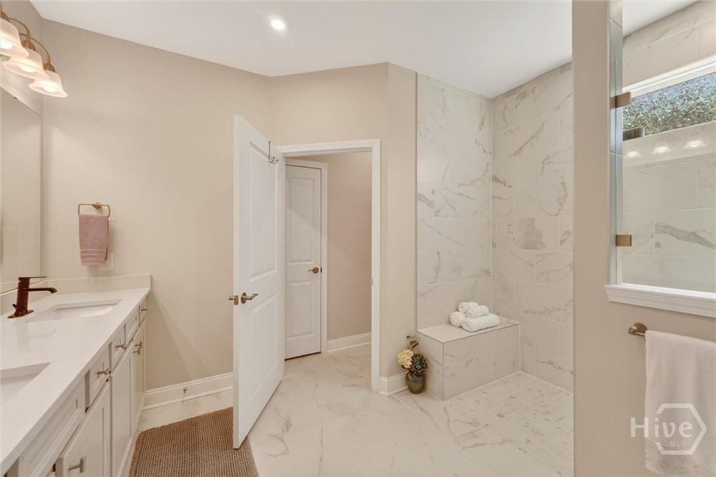 Image 31 of property listing at 575 Mandeville Drive, Richmond Hill, GA 31324