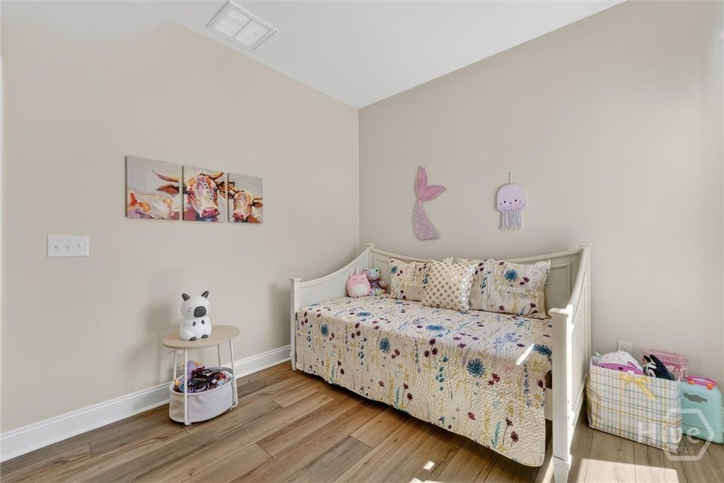 Image 39 of property listing at 575 Mandeville Drive, Richmond Hill, GA 31324