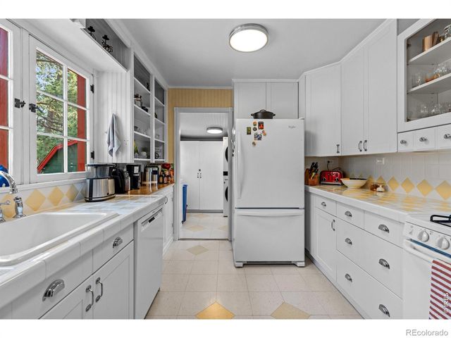 32048 Highway 72, Golden, CO 80403