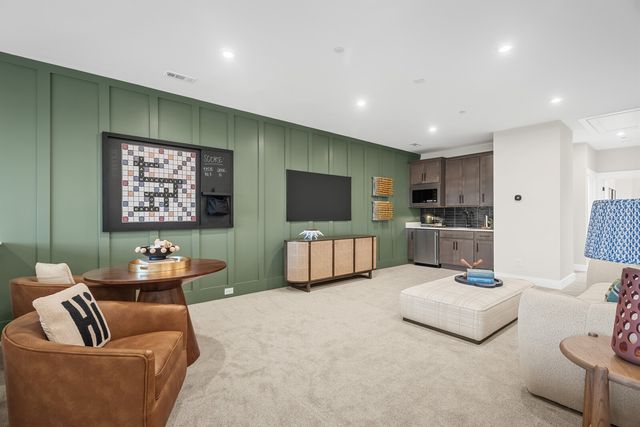 2072 Conductor Ln, Thompsons Station, TN 37179