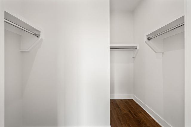 2072 Conductor Ln, Thompsons Station, TN 37179