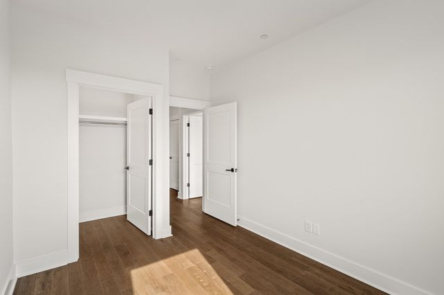 2072 Conductor Ln, Thompsons Station, TN 37179