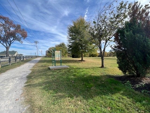 2072 Conductor Ln, Thompsons Station, TN 37179