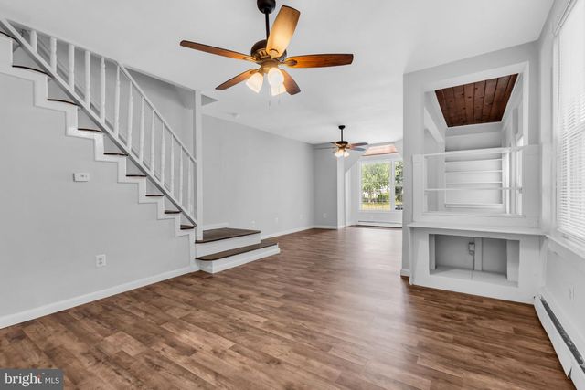 310 MARKET, Gloucester City, NJ 08030