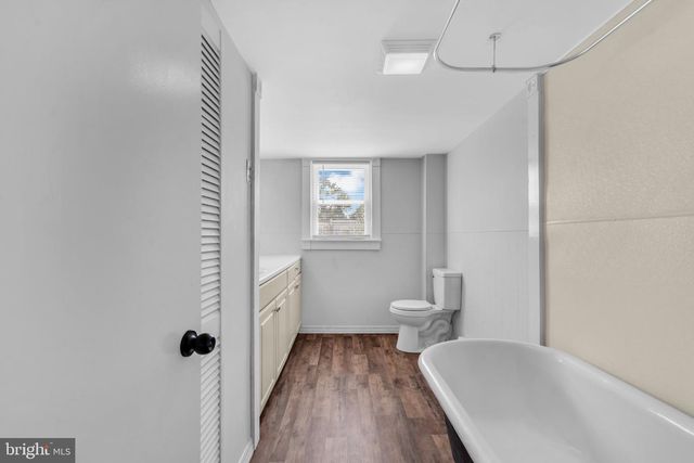 310 MARKET, Gloucester City, NJ 08030