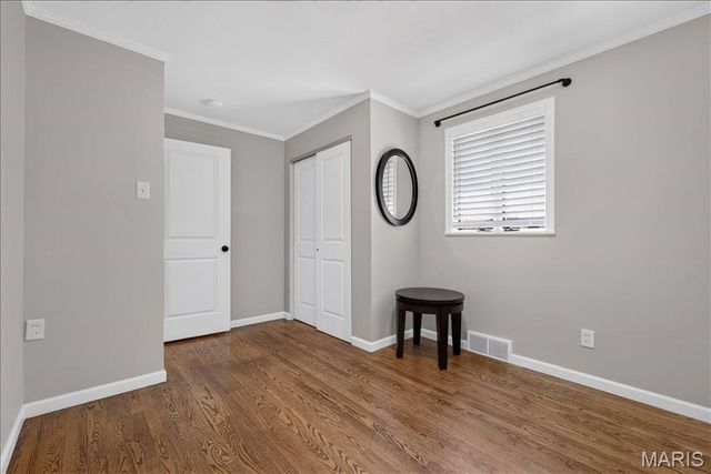 569 Saint Joseph Street, Florissant, MO 63031