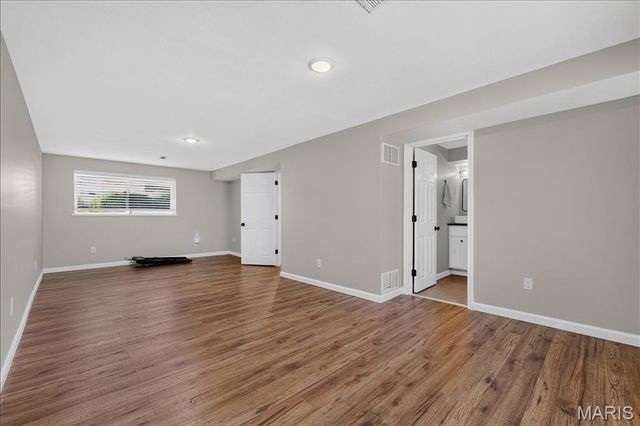 569 Saint Joseph Street, Florissant, MO 63031