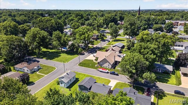 569 Saint Joseph Street, Florissant, MO 63031
