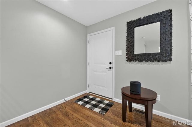 569 Saint Joseph Street, Florissant, MO 63031