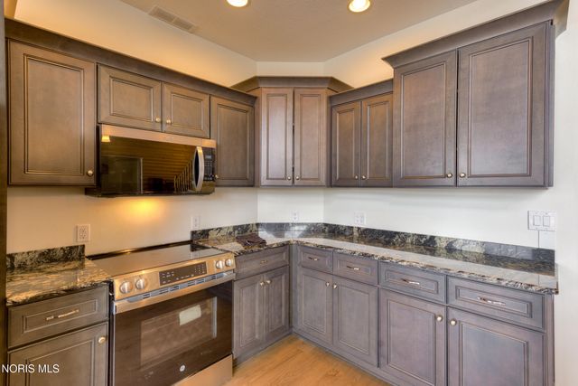 555 Molala Cove, Montpelier, OH 43543