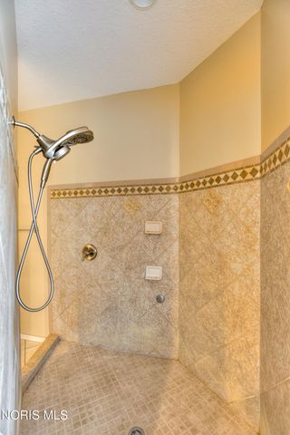 555 Molala Cove, Montpelier, OH 43543