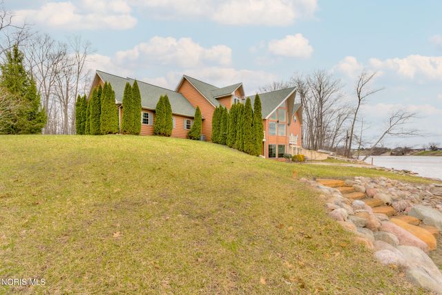 555 Molala Cove, Montpelier, OH 43543