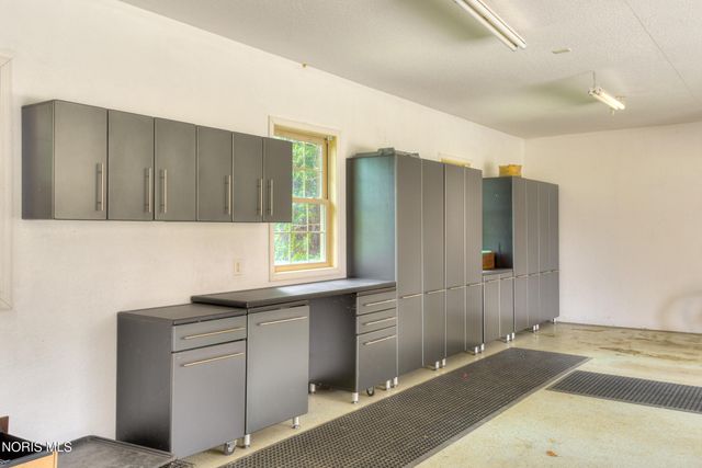 555 Molala Cove, Montpelier, OH 43543