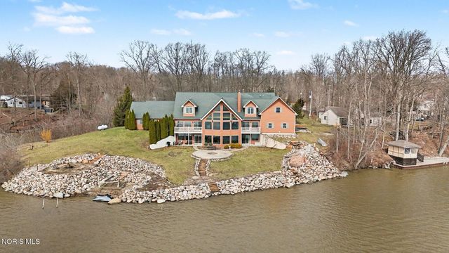 555 Molala Cove, Montpelier, OH 43543