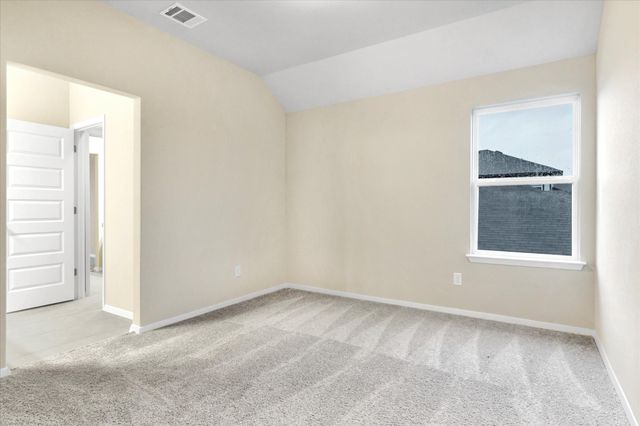 135 Lyndon DR, San Marcos, TX 78666