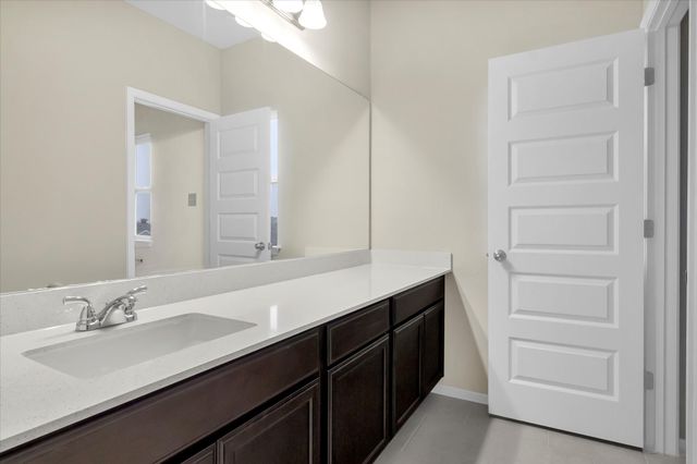 135 Lyndon DR, San Marcos, TX 78666