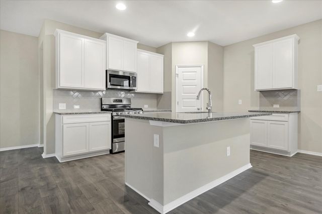 135 Lyndon DR, San Marcos, TX 78666