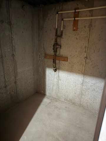 1156 S 1420 E, Provo, UT 84606