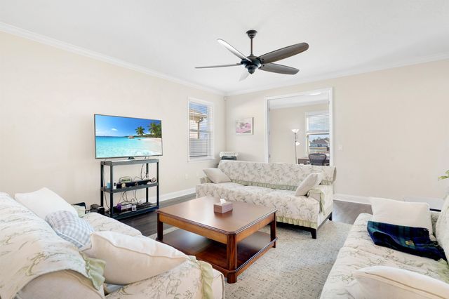 305 Ocean Jasper Dr, St Augustine, FL 32086