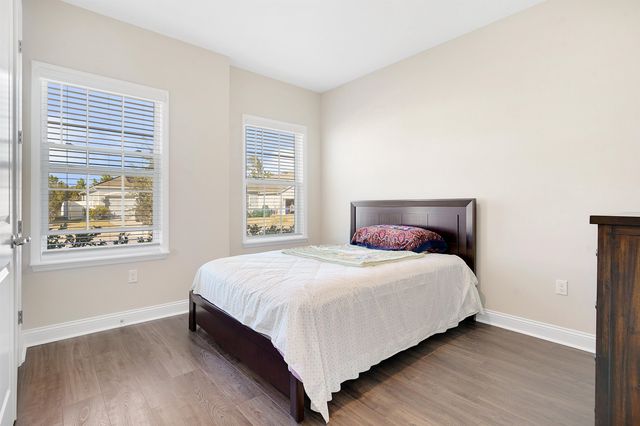 305 Ocean Jasper Dr, St Augustine, FL 32086