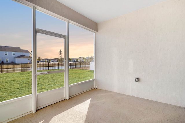 305 Ocean Jasper Dr, St Augustine, FL 32086