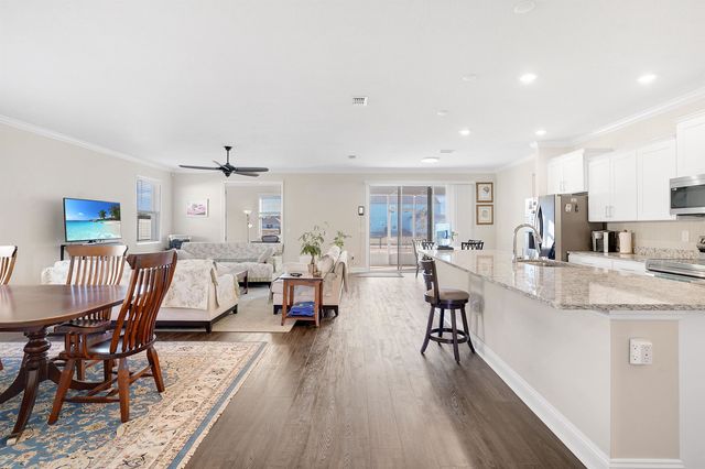 305 Ocean Jasper Dr, St Augustine, FL 32086