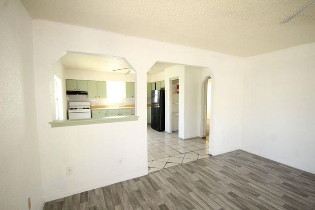 5204 Guadalupe ST, Austin, TX 78751