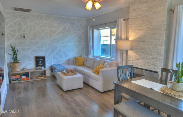 1522 E PIERCE Street, Phoenix, AZ 85006