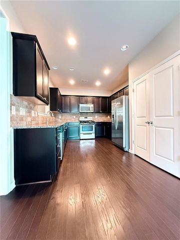 338 Privet Circle, Suwanee, GA 30024