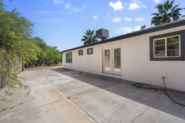896 Paseo Comanche, Rio Rico, AZ 85648