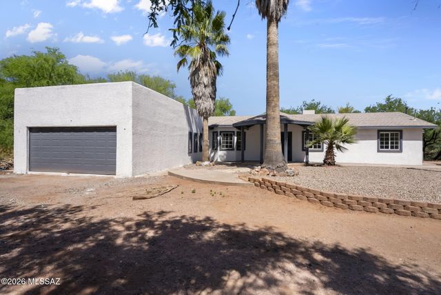 896 Paseo Comanche, Rio Rico, AZ 85648