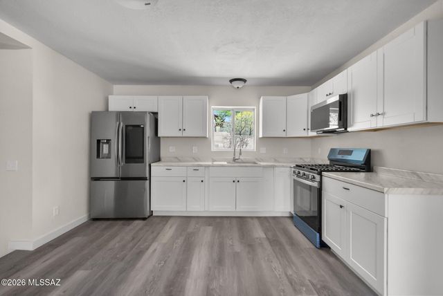 896 Paseo Comanche, Rio Rico, AZ 85648