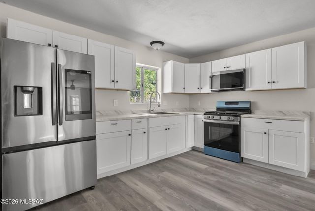 896 Paseo Comanche, Rio Rico, AZ 85648