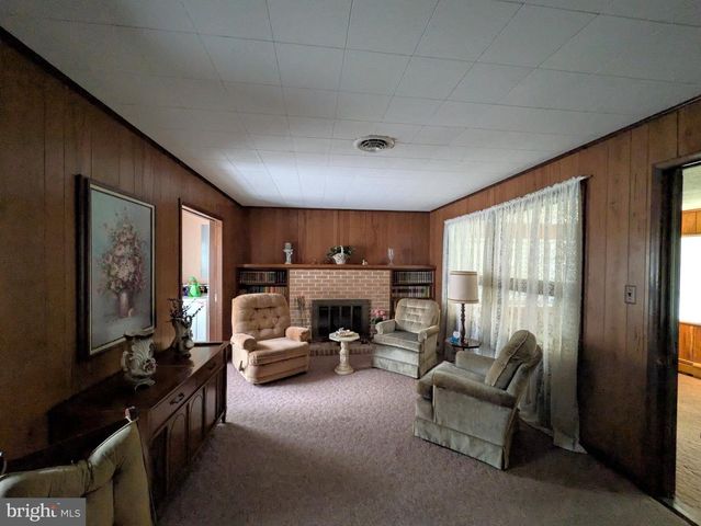 722 E IVY DR, Seaford, DE 19973