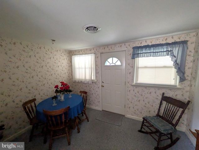 722 E IVY DR, Seaford, DE 19973