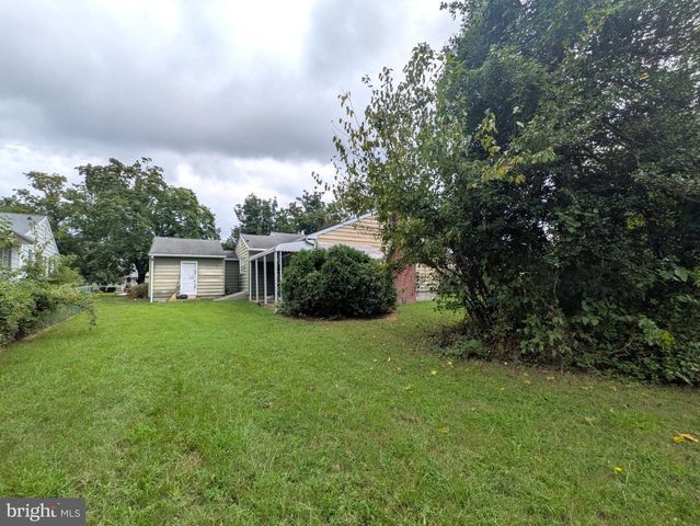 722 E IVY DR, Seaford, DE 19973