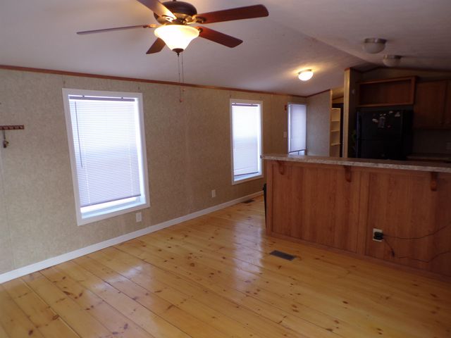 15 Pineland Park Road, Milton, NH 03851