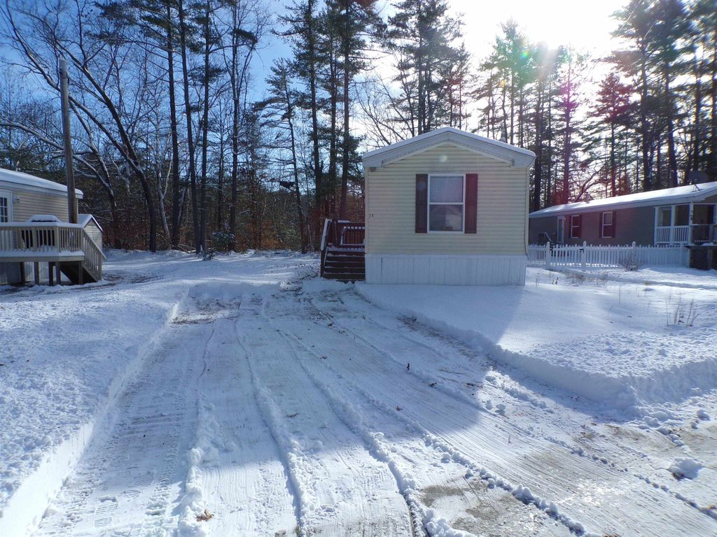 15 Pineland Park Road, Milton, NH 03851