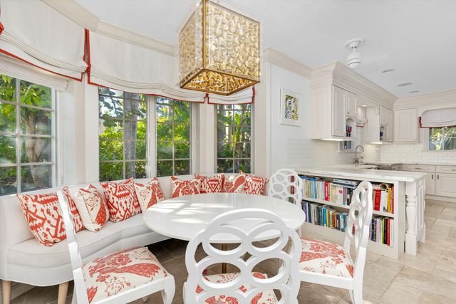 9 Via Vizcaya, Palm Beach, FL 33480