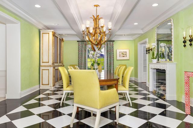 9 Via Vizcaya, Palm Beach, FL 33480