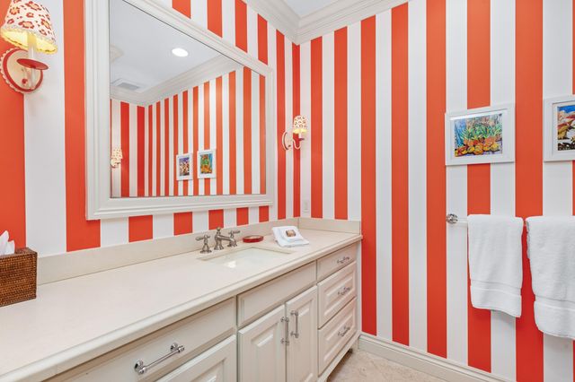 9 Via Vizcaya, Palm Beach, FL 33480