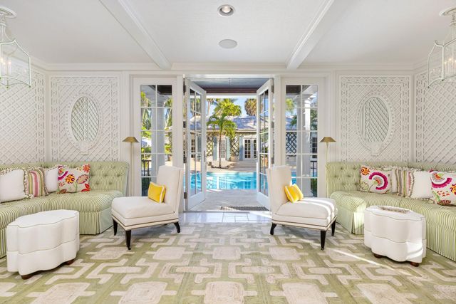 9 Via Vizcaya, Palm Beach, FL 33480