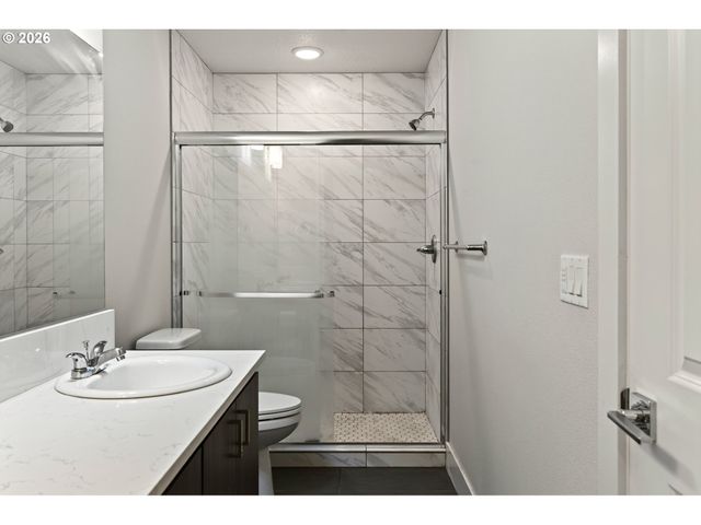 5394 Se 136TH Ave, Portland, OR 97236