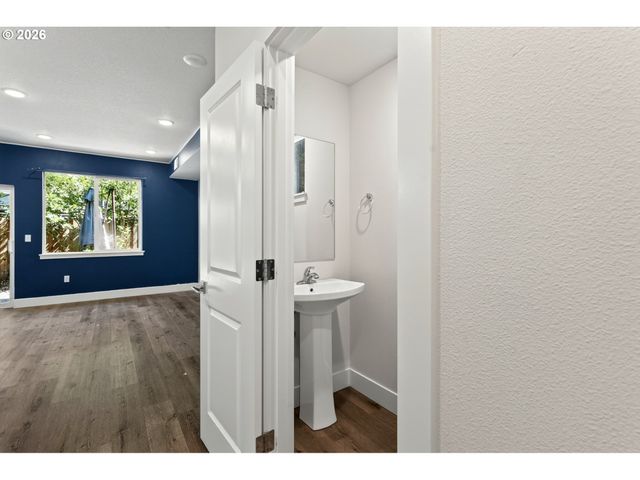 5394 Se 136TH Ave, Portland, OR 97236