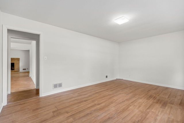 123 Tucker Rd, Spartanburg, SC 29306